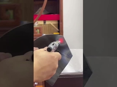 Der einfachste Test für keramischen Siliziumschaum, der in der Flammschutz-Batterie eines neuen Energiefahrzeugs verwendet wird.